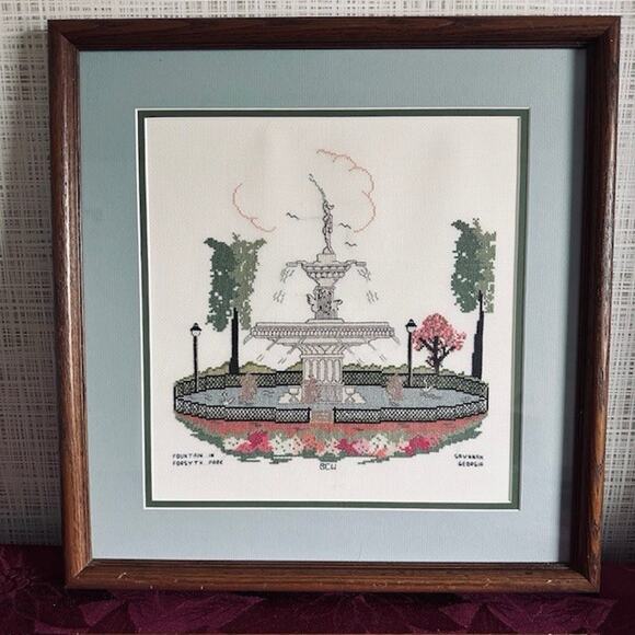 Vintage Needlepoint 16" Wood Framed Artwork, Forsyth Park, Savannah GA Folk Art - Picture 13 of 15